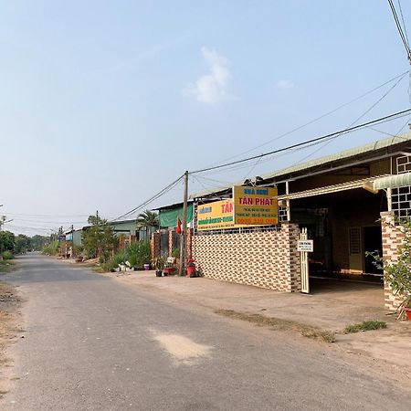 Hotel Nhà Nghỉ TáN PháT Ap Thanh Son Exterior foto