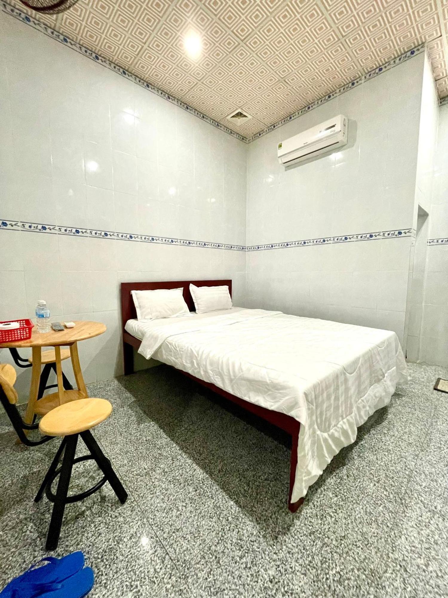 Hotel Nhà Nghỉ TáN PháT Ap Thanh Son Exterior foto